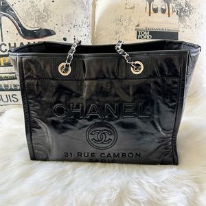 Chanel Glazed Black Calfskin Deuville